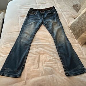 Rock Revival July Mid Rise Curvy Bootcut Jeans 32 x 32 Excellent Condition!